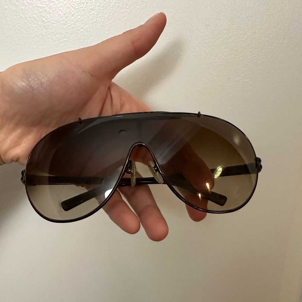 Salvatore Ferragamo Sunglass
